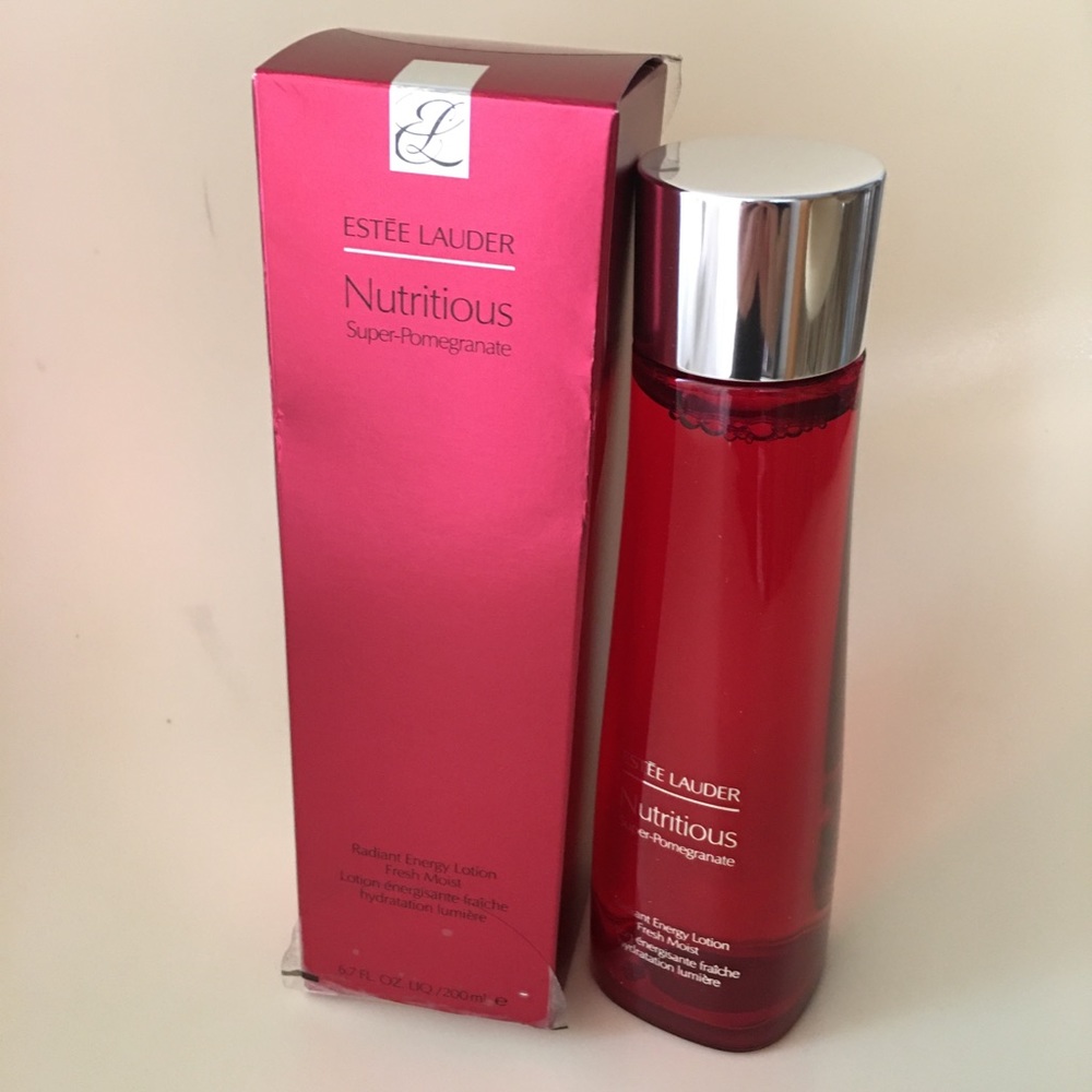 Estée Lauder Nutritious Super-Pomegranate